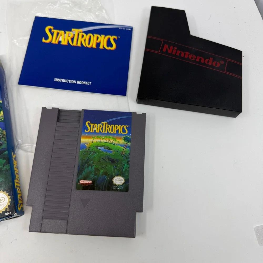 StarTropics Nintendo NES CIB Complete with Box Manual and Dust Sleeve 1990